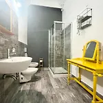 Domus Rubra شقة